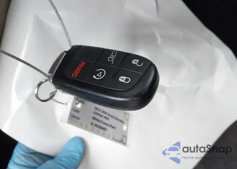 2015 Jeep Grand Cherokee Limited z USA, uszkodzony, nr VIN 1C4RJFBG8FC782900